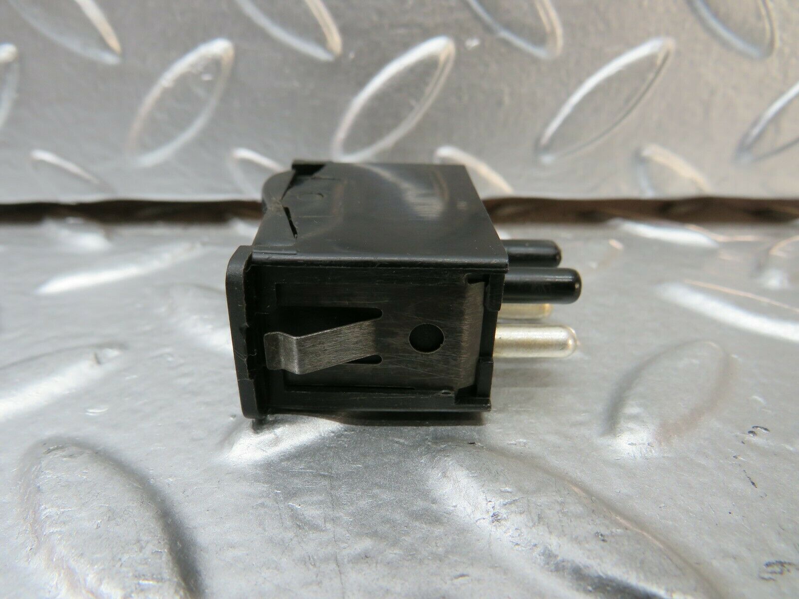 23980 Mercedes-Benz W123 280E Interior Light Switch 0008205910