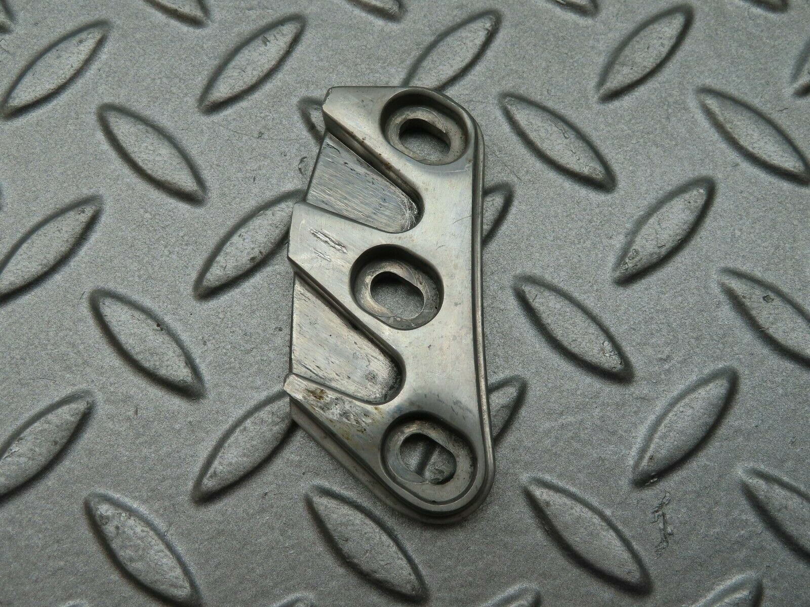 3938 Mercedes-Benz S123 200T Wagon Left Side Tailgate Stop 1237660176