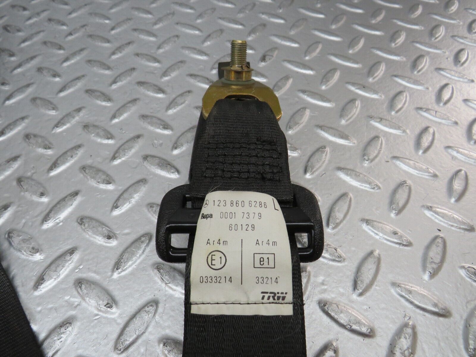 27101 Mercedes-Benz W123 280E Front Left Seat Belt With Buckle 1238606286