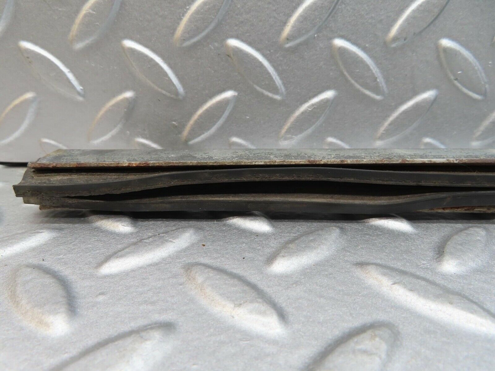 12196 Mercedes-Benz R129 300SL Coupe Right Door Window Bottom Rail