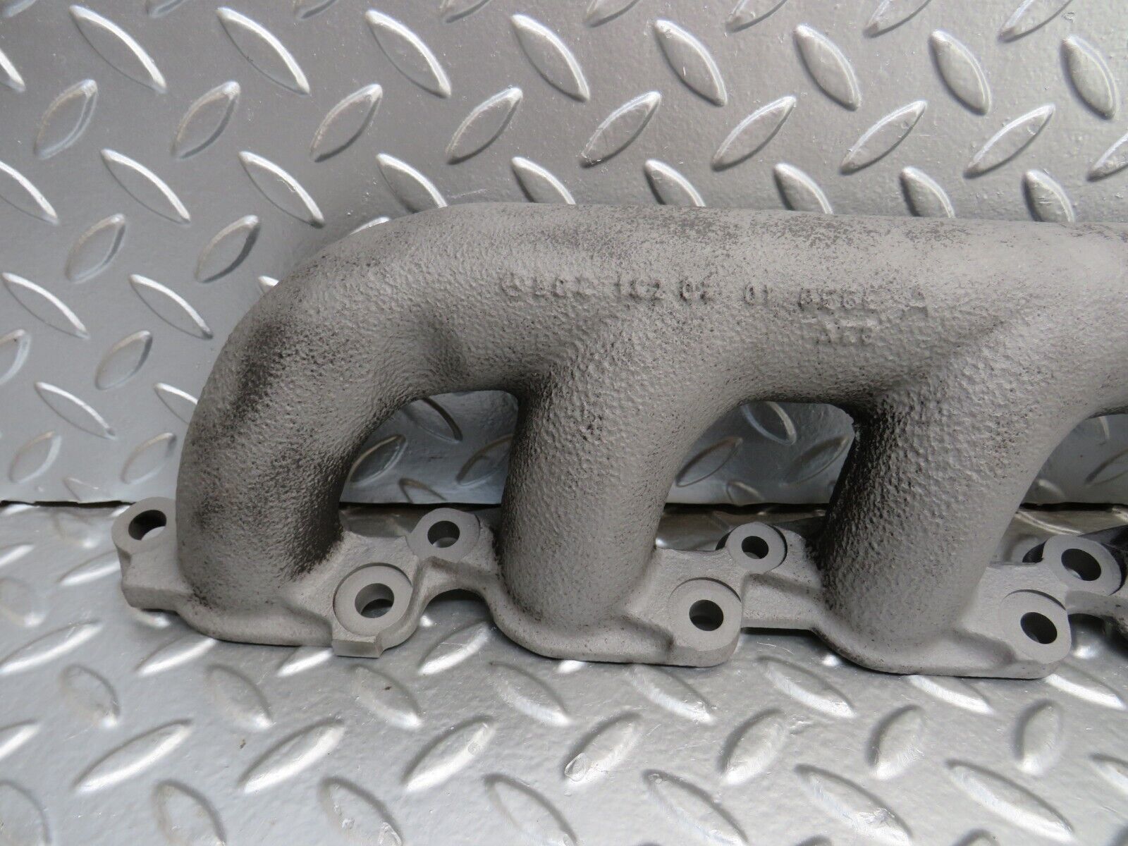 25389 Mercedes-Benz W201 190D Exhaust Manifold 6021420201