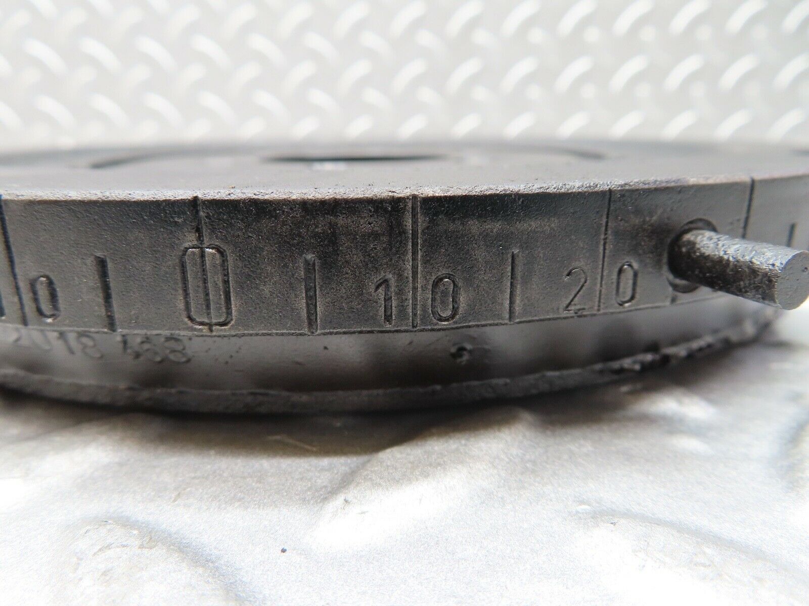 16805 Mercedes-Benz C107 380SLC Crankshaft Vibration Damper 1160300503