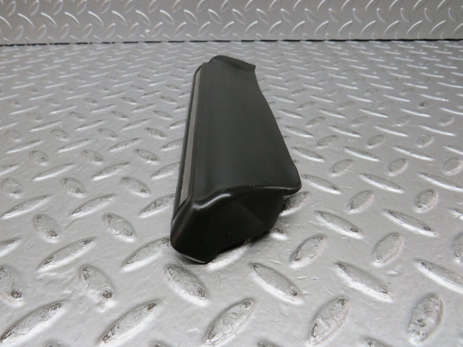 27245 Mercedes-Benz W123 280E Front Left Fender Wing Lower Moulding Trim