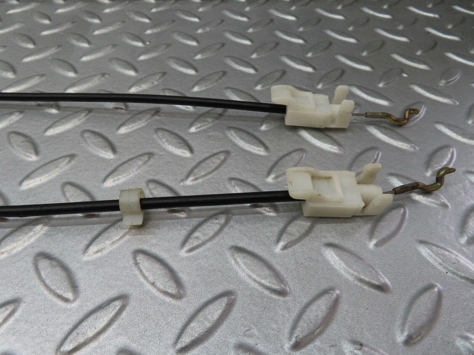 17370 Mercedes-Benz R129 300SL Coupe Heater Control Cable