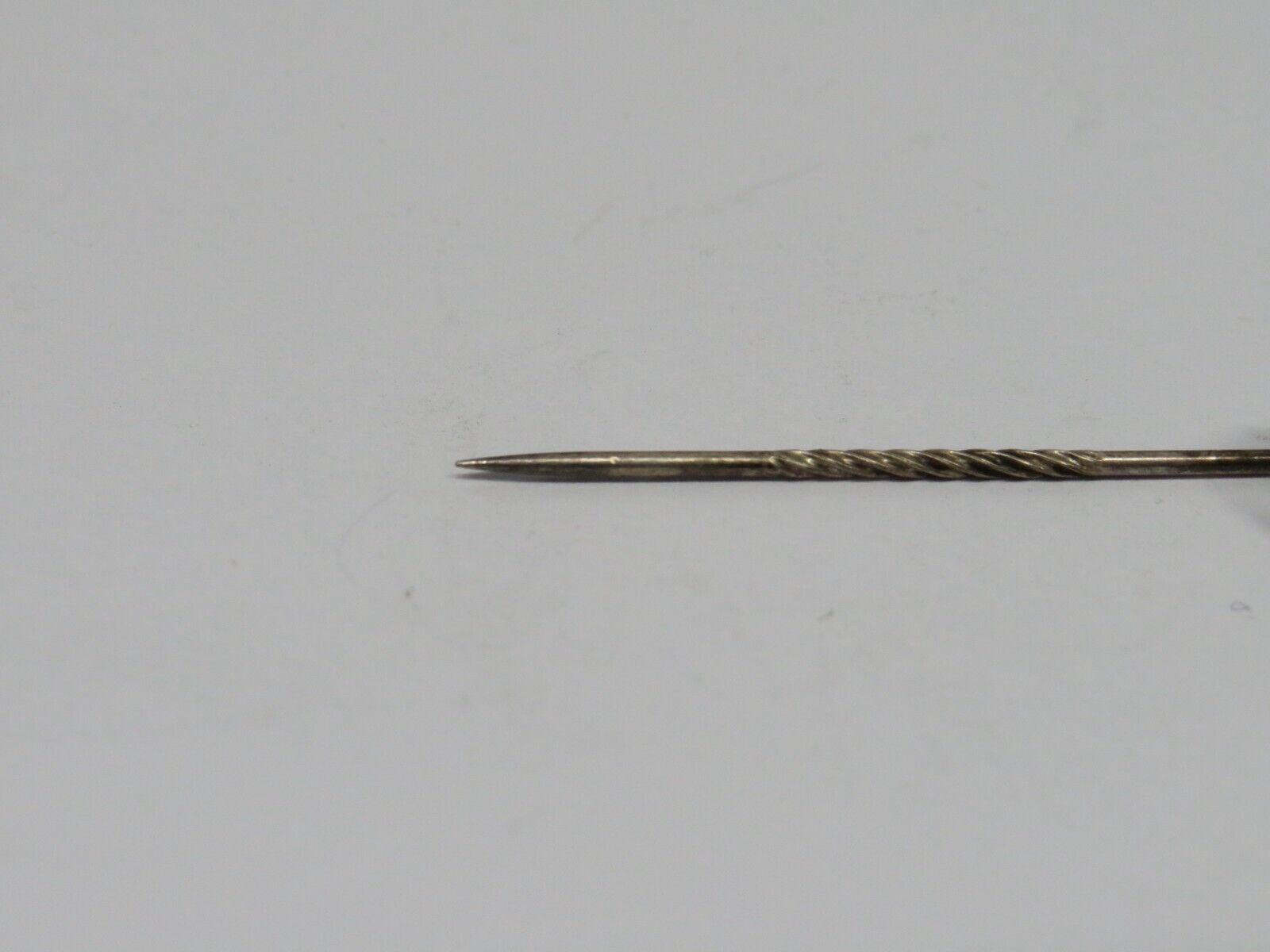 37505 Mercedes-Benz Vintage Lapel Pin Badge