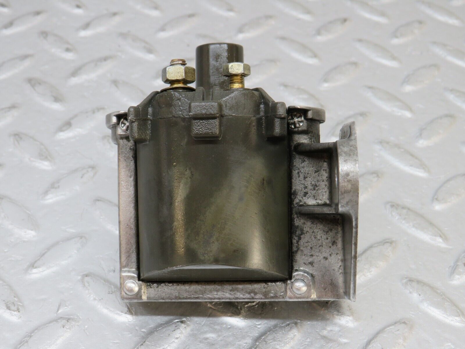 36019 Mercedes-Benz W126 420SE Ignition Coil 0001585803