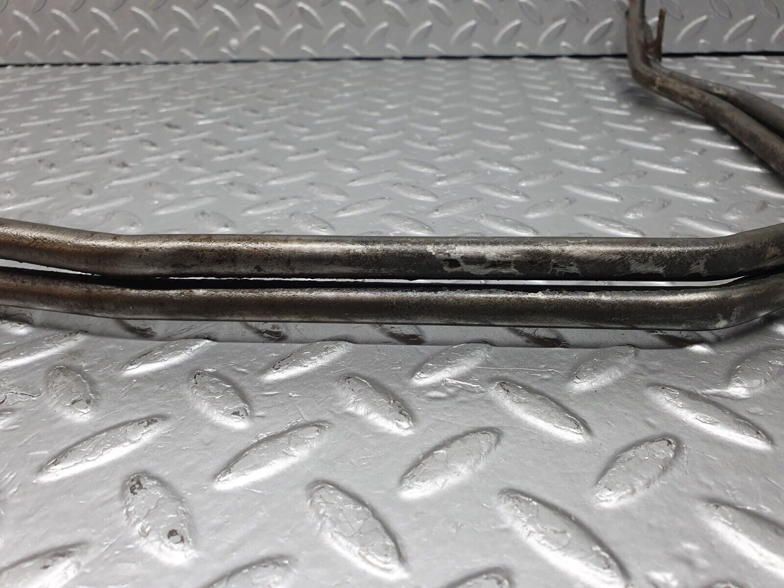 41194 Mercedes-Benz W126 300SE Oil Cooling Pipe Line