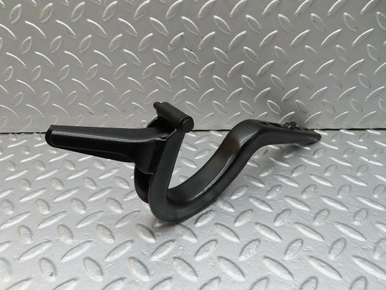 18056 Mercedes-Benz W123 200 Trunk Lid Hinge Right Side 1237500287