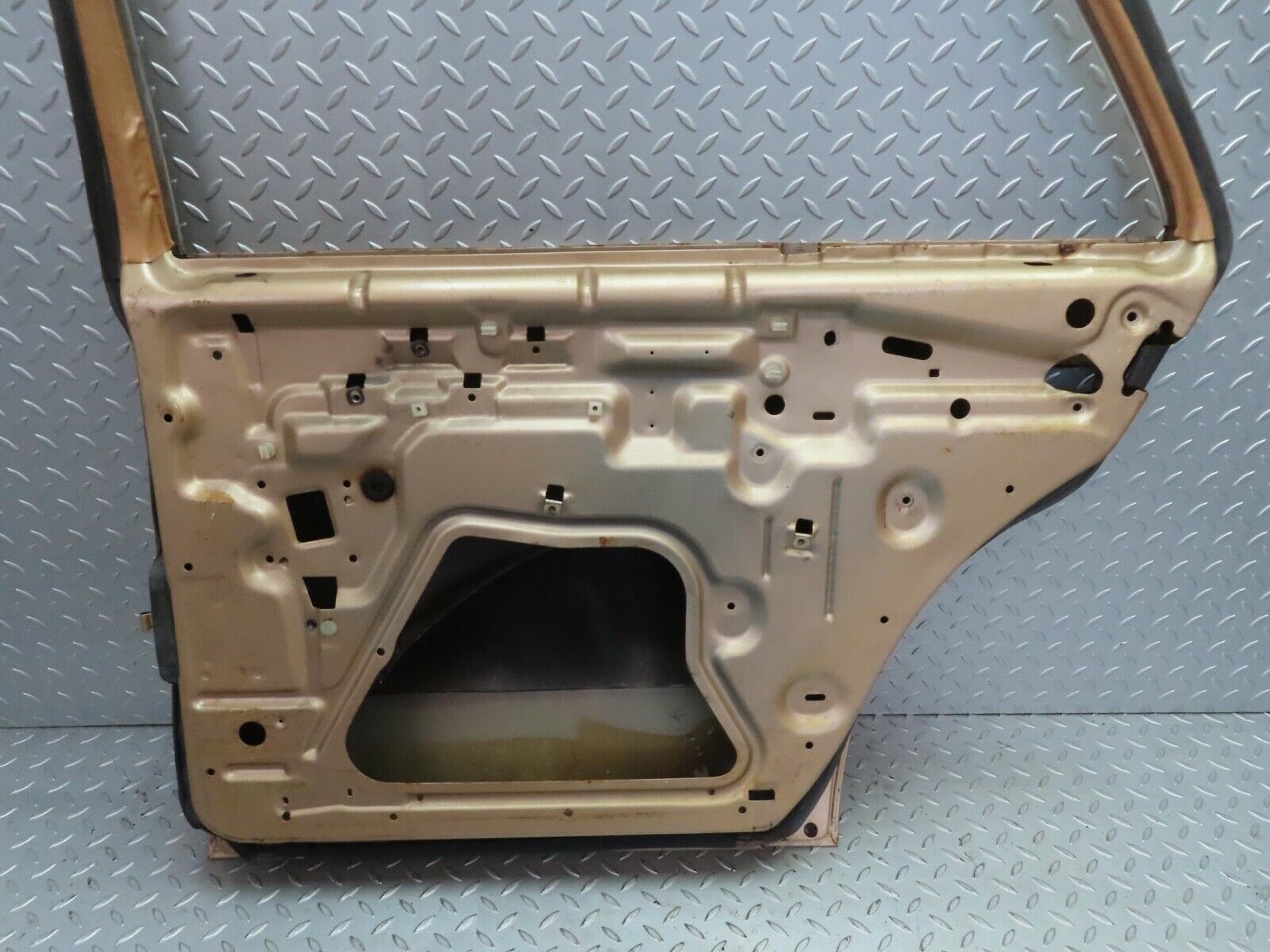 15812 Mercedes-Benz W123 280E Rear Right Door