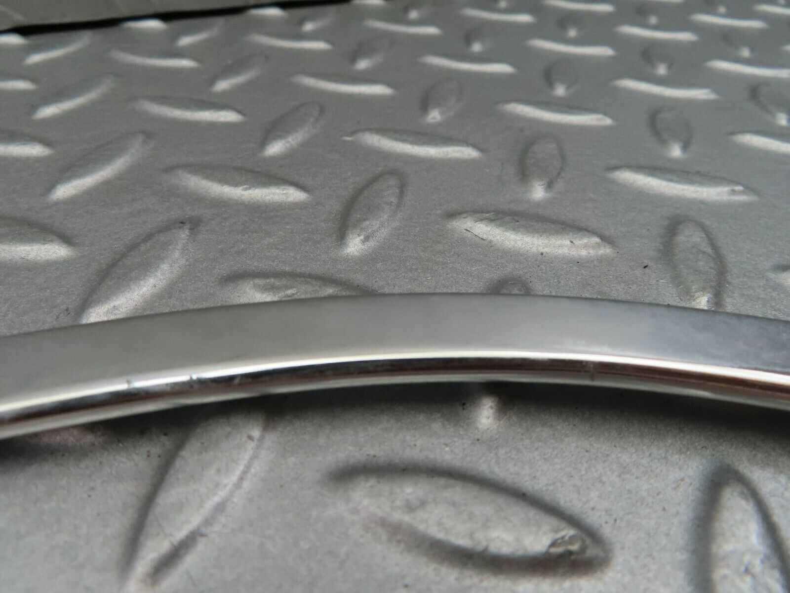 5909 Mercedes-Benz W123 200 Door Chrome Window Frame Rear Left