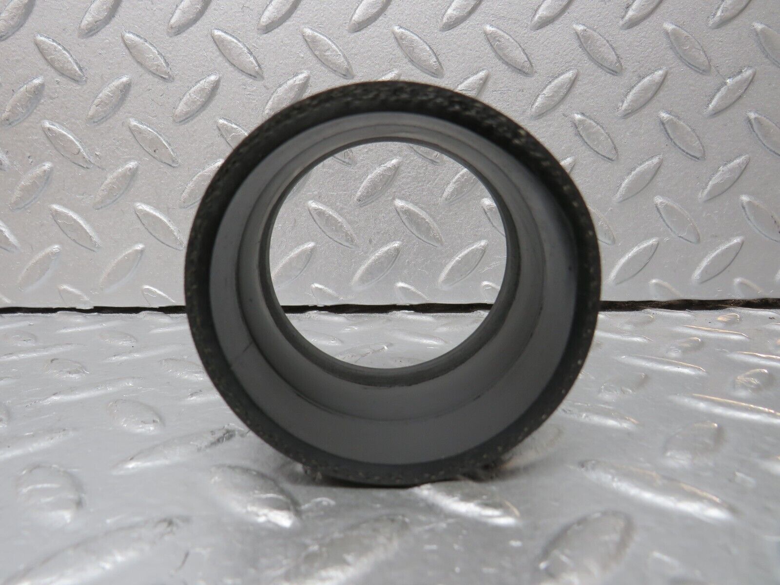 38094 Mercedes-Benz A124 320E Cabriolet Air Intake Manifold Hose 1041411783