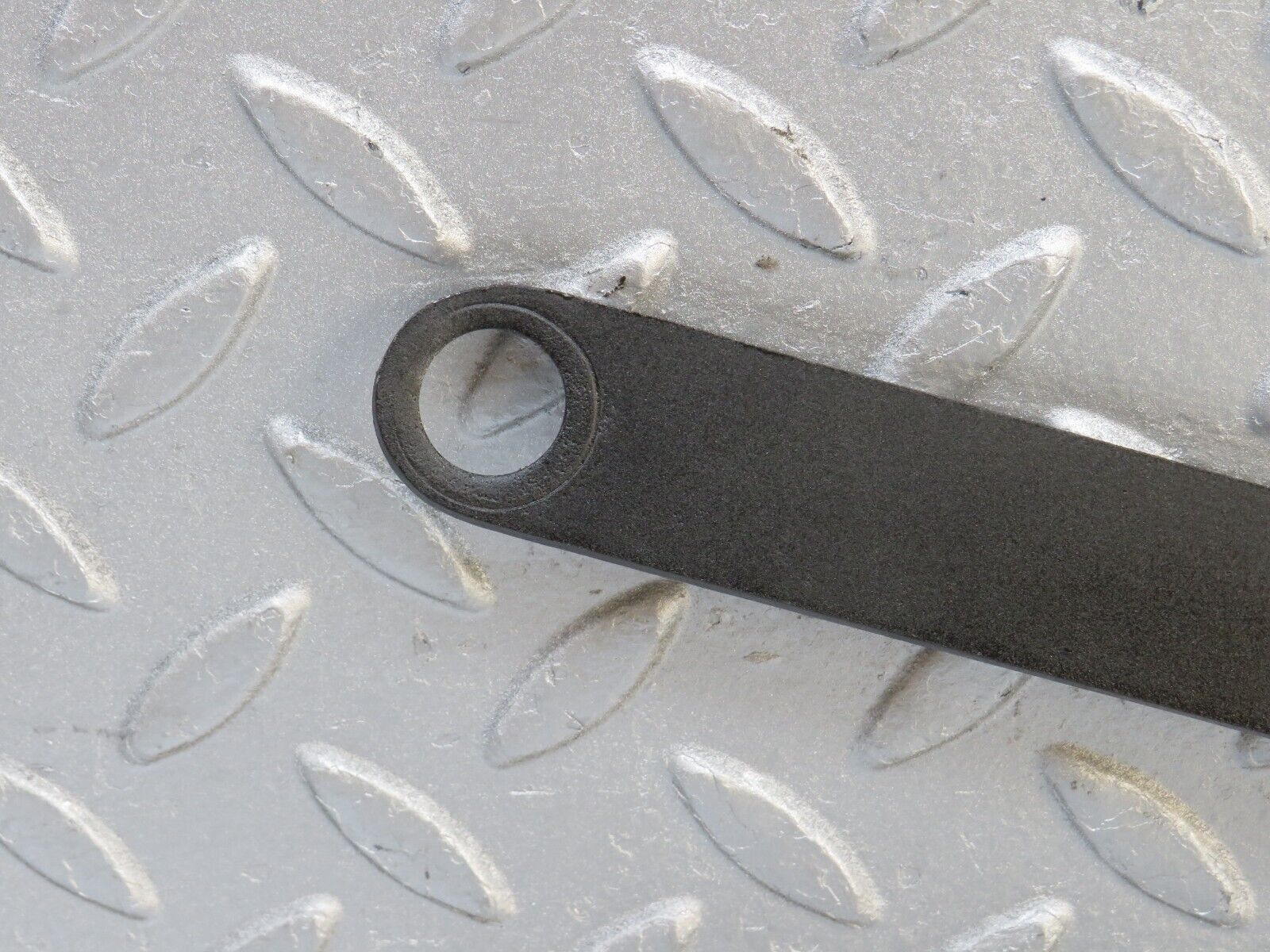 37354 Mercedes-Benz W109 300SEL Bonnet Hinge Right Side