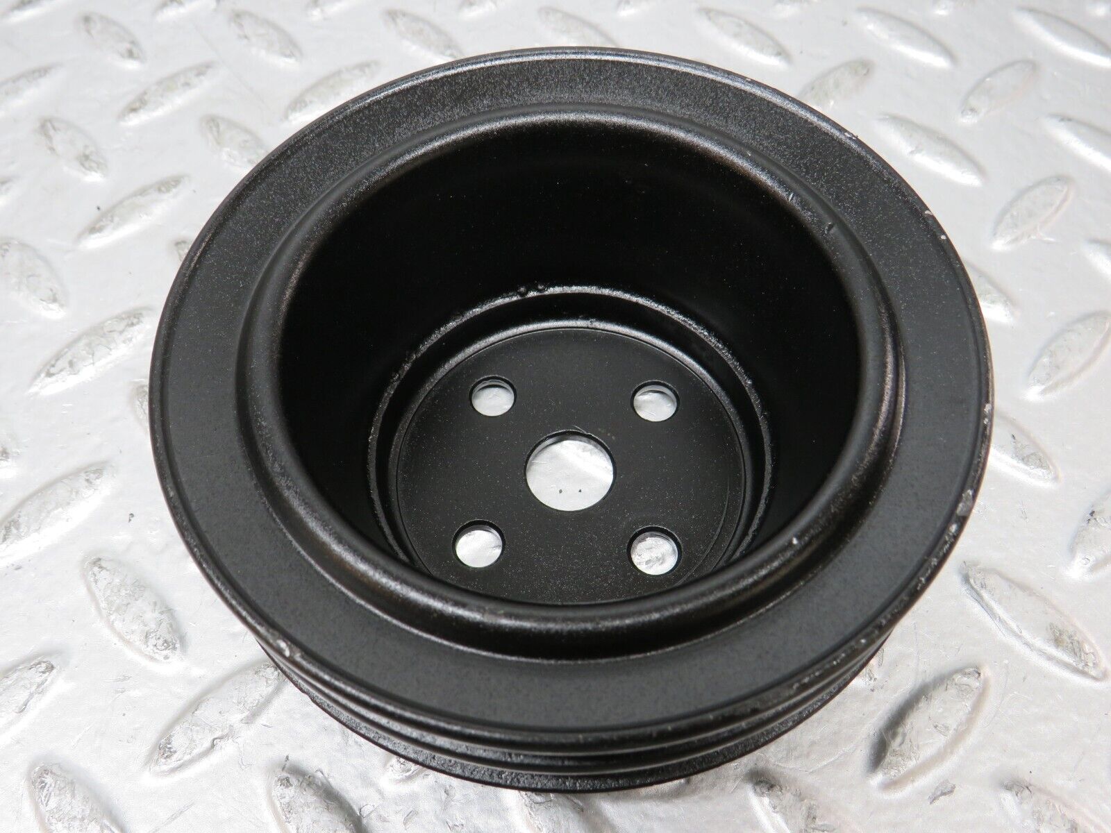 26232 Mercedes-Benz W116 450SEL Water Pump Pulley