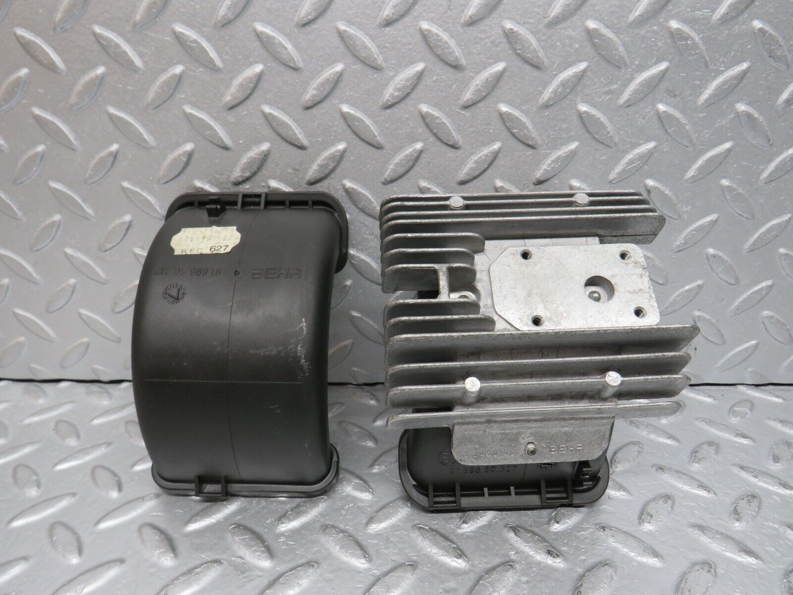 38658 Mercedes-Benz R129 280SL Coupe Heater Blower Resistor & Cover 1298300508 90.94301566