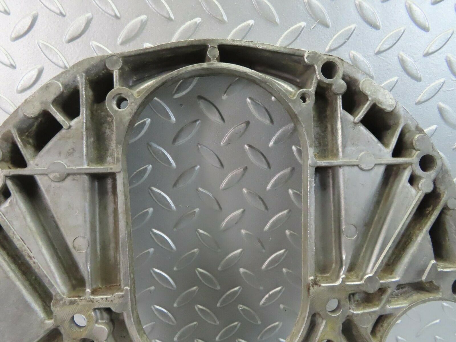 10198 Mercedes-Benz W111 220SE Gearbox Flange 1210110445