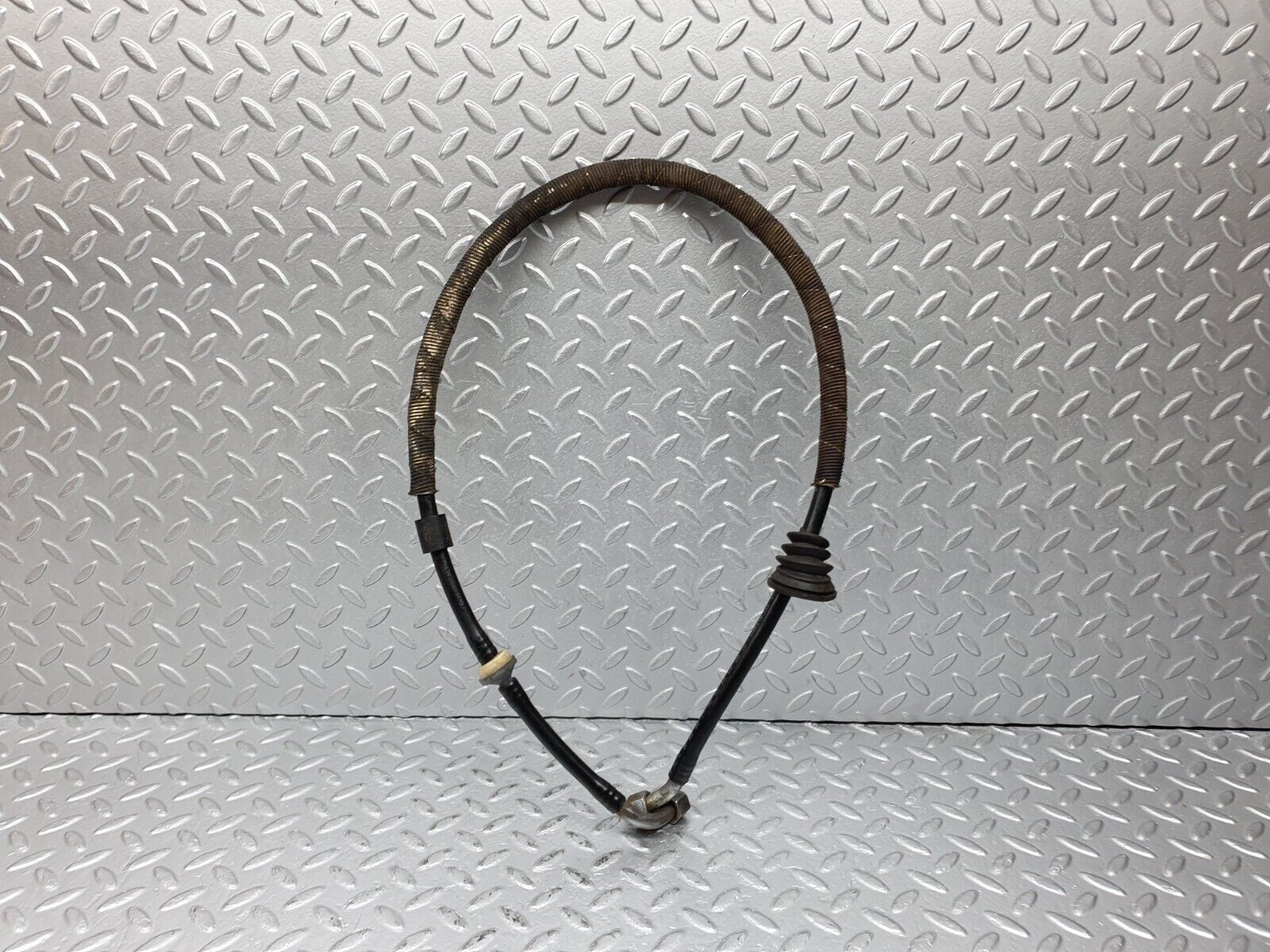 41155 Mercedes-Benz W126 300SE Brake Servo Vacuum Pipe 1269971781