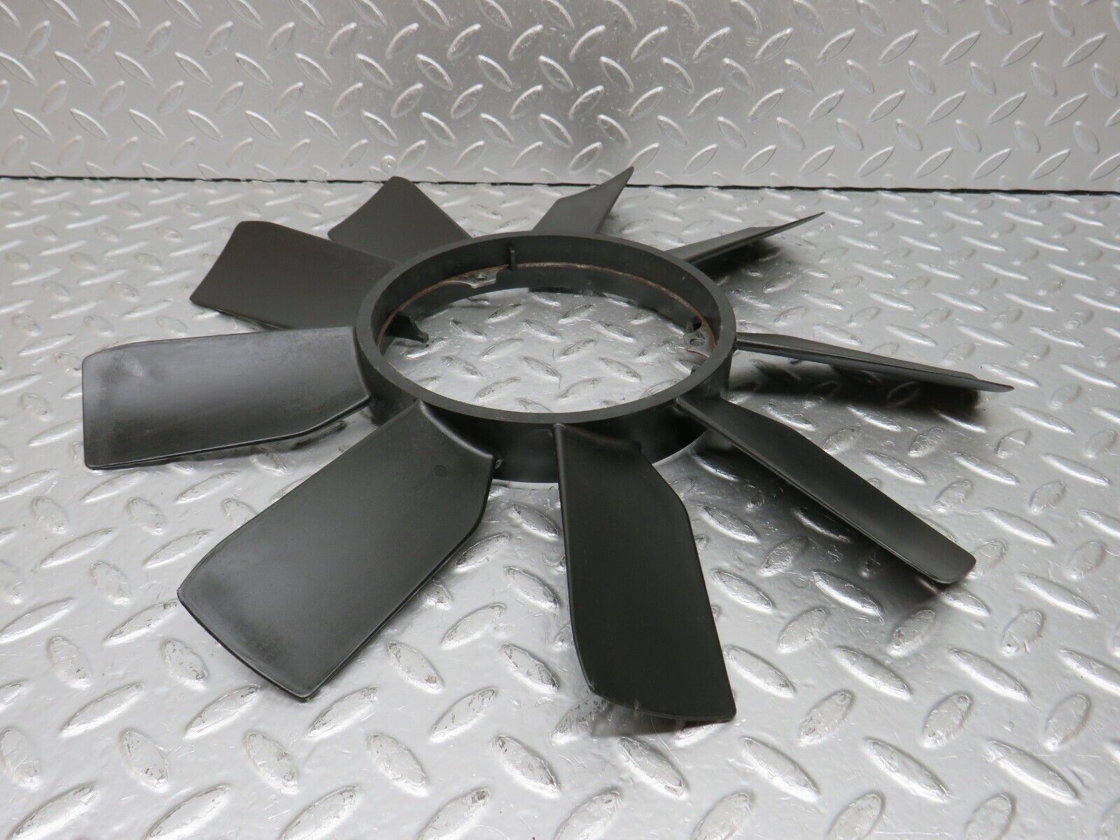 33424 Mercedes-Benz W202 C180 Engine Cooling Fan 1112000023