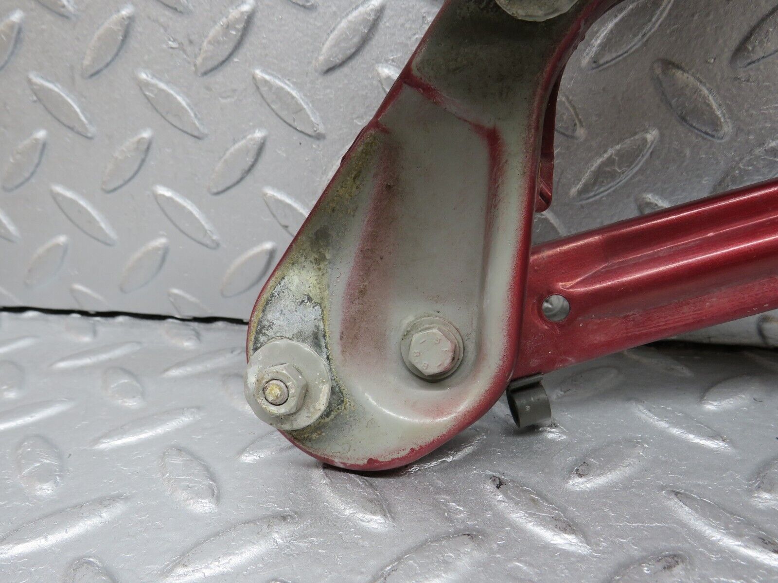 38505 Mercedes-Benz R129 280SL Coupe Bonnet Hinge Right 1298800228 1298870274