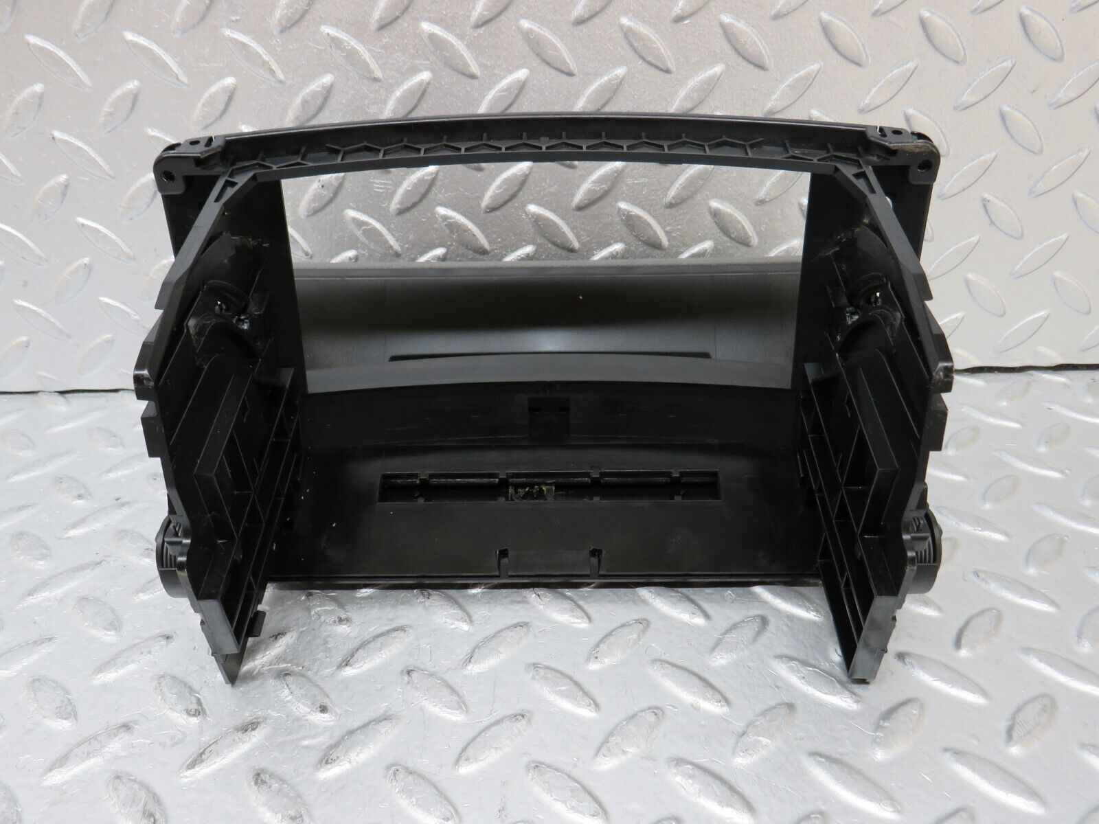 35194 Mercedes-Benz W221 Centre Console CD Player Cover 2216800834