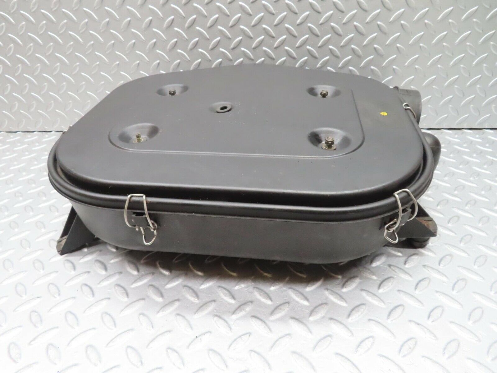 11881 Mercedes-Benz R129 300SL Coupe Air Filter Housing 0160946602