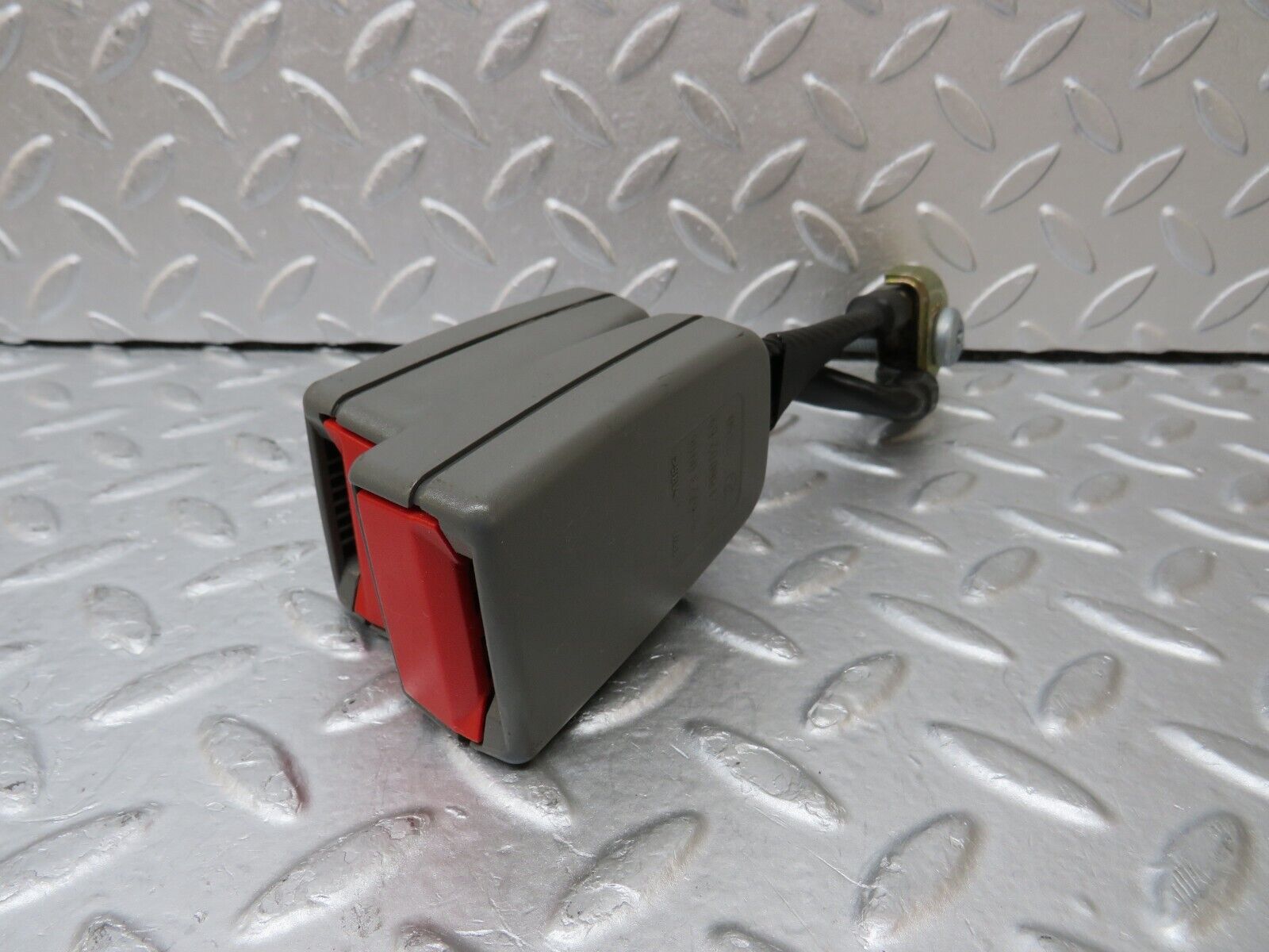 35279 Mercedes-Benz W221 Rear Seat Belt Set & Buckles 2218600485 2218600385