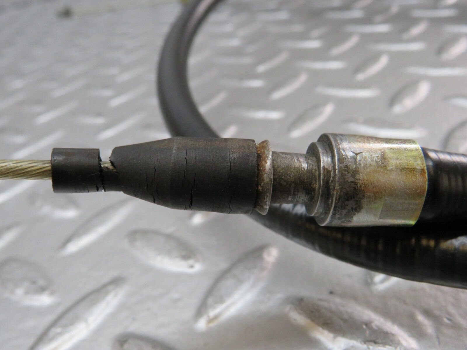 26601 Mercedes-Benz C124 220CE Coupe Handbrake Cable 1244203785