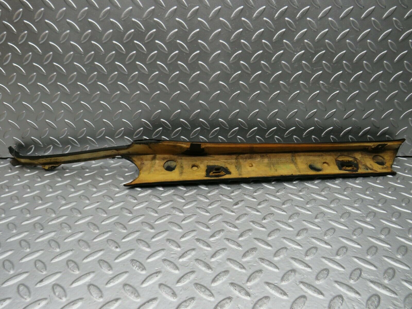 22773 Mercedes-Benz C107 450SLC Coupe A Pillar Cover Right Side Black