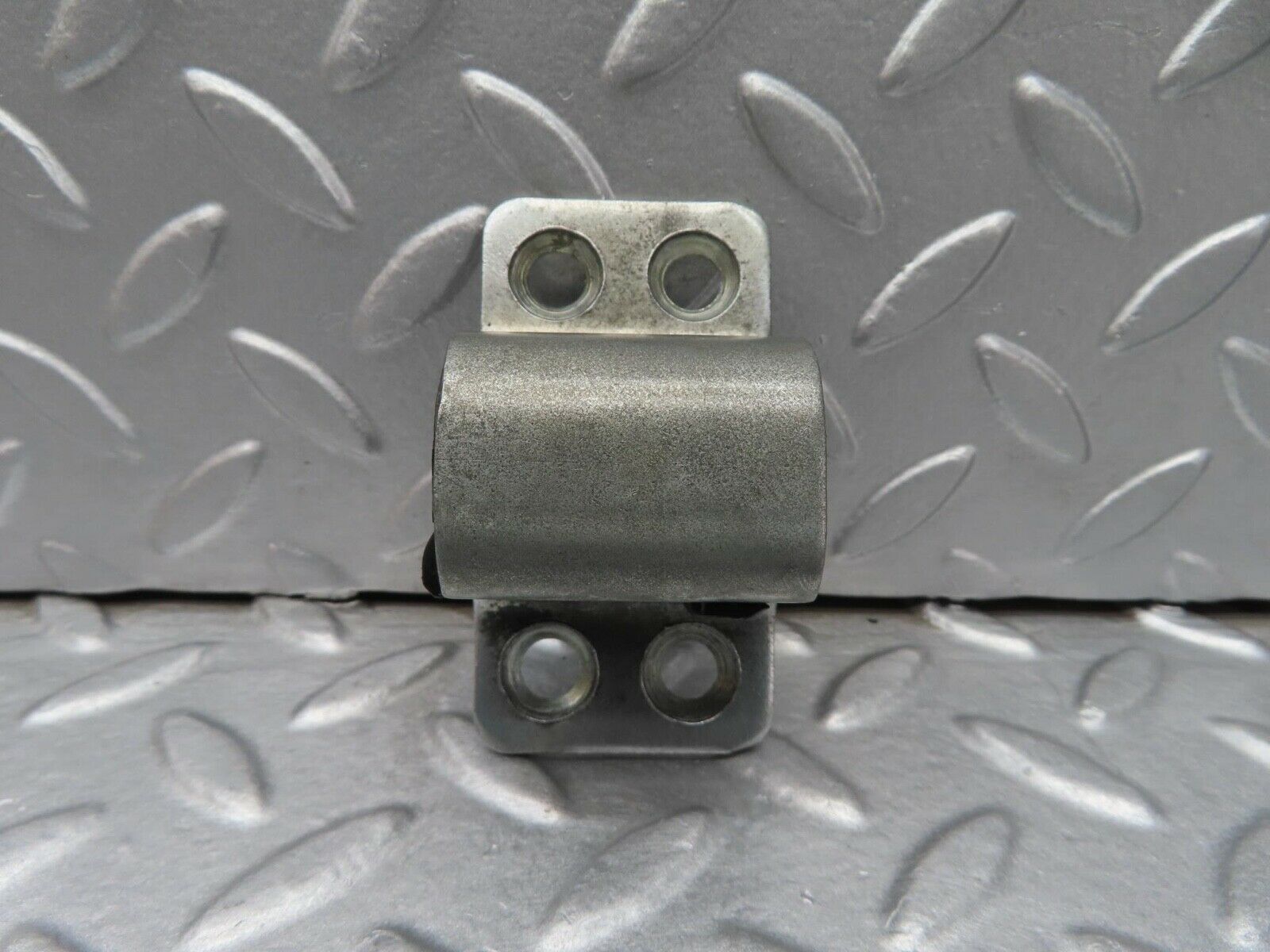 15941 Mercedes-Benz W123 280E Door Lock Latch Right Side