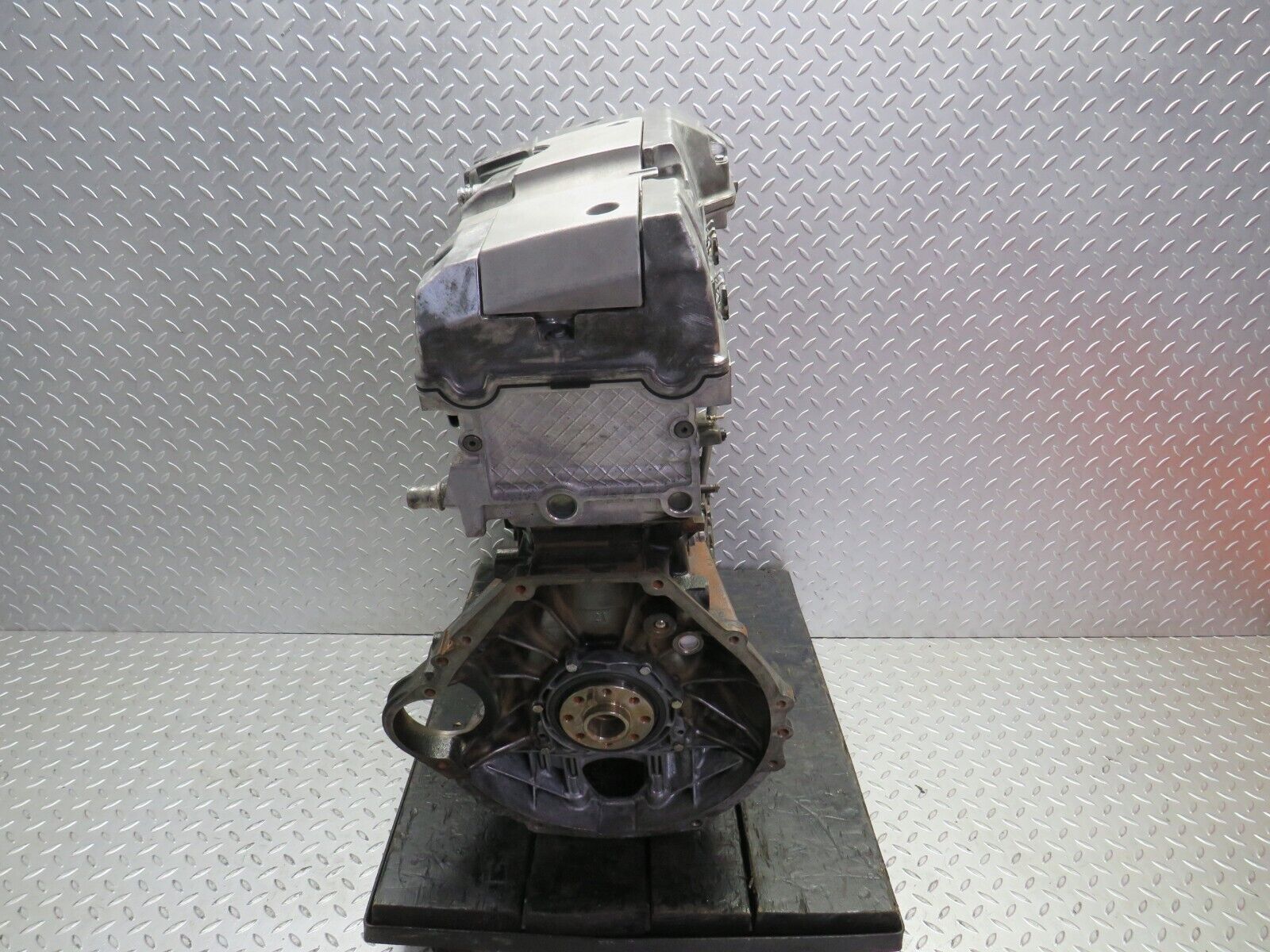 31909 Mercedes-Benz S124 220TE Wagon Complete Engine 1110111201 M111.960