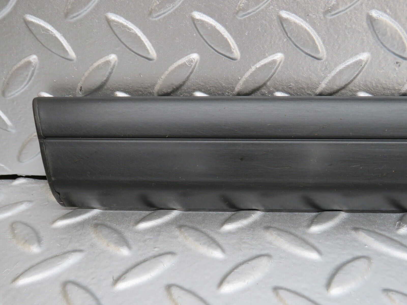 33846 Mercedes-Benz W201 190E 2.0L Front Left Door Lower Moulding Trim