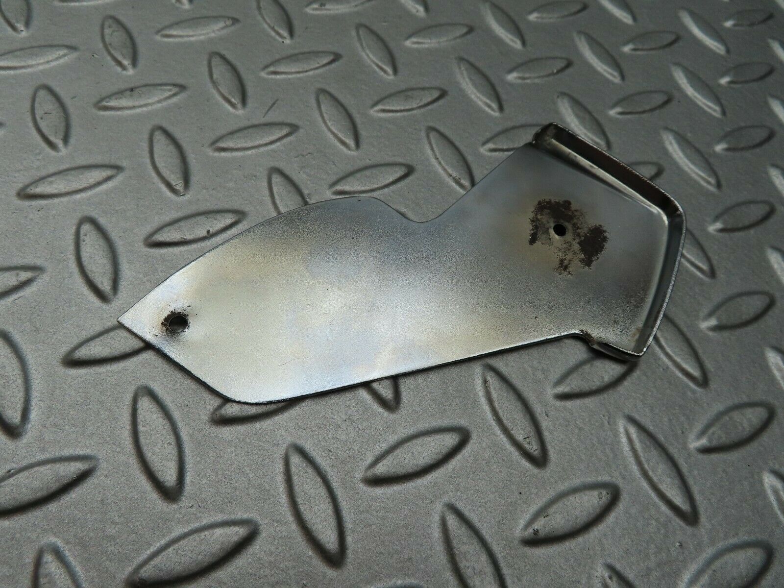 4639 Mercedes-Benz W114 280CE Coupe Right Door Chrome Cover