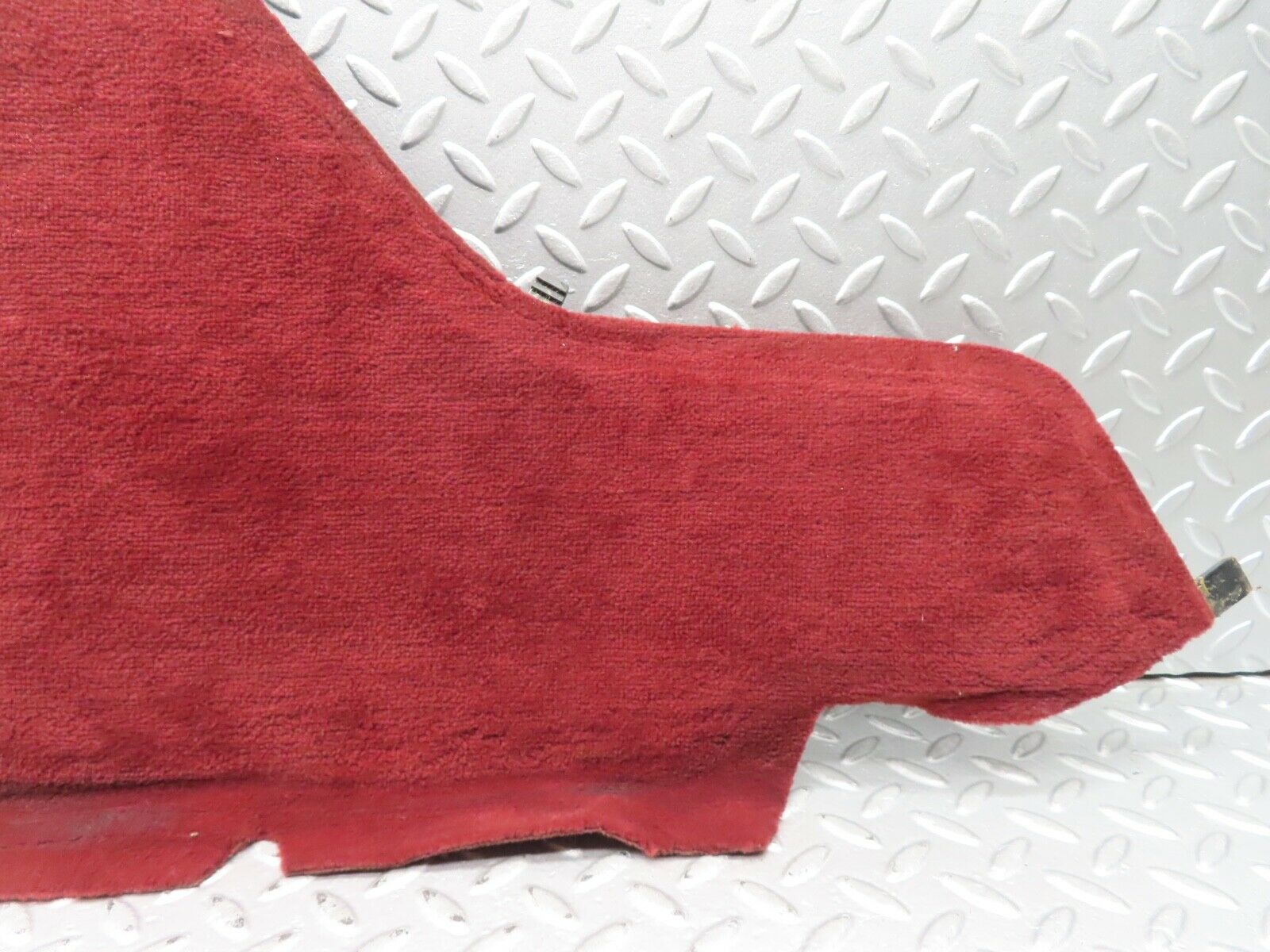 21557 Mercedes-Benz W126 300SE Centre Console Carpet Left Side 1266831525