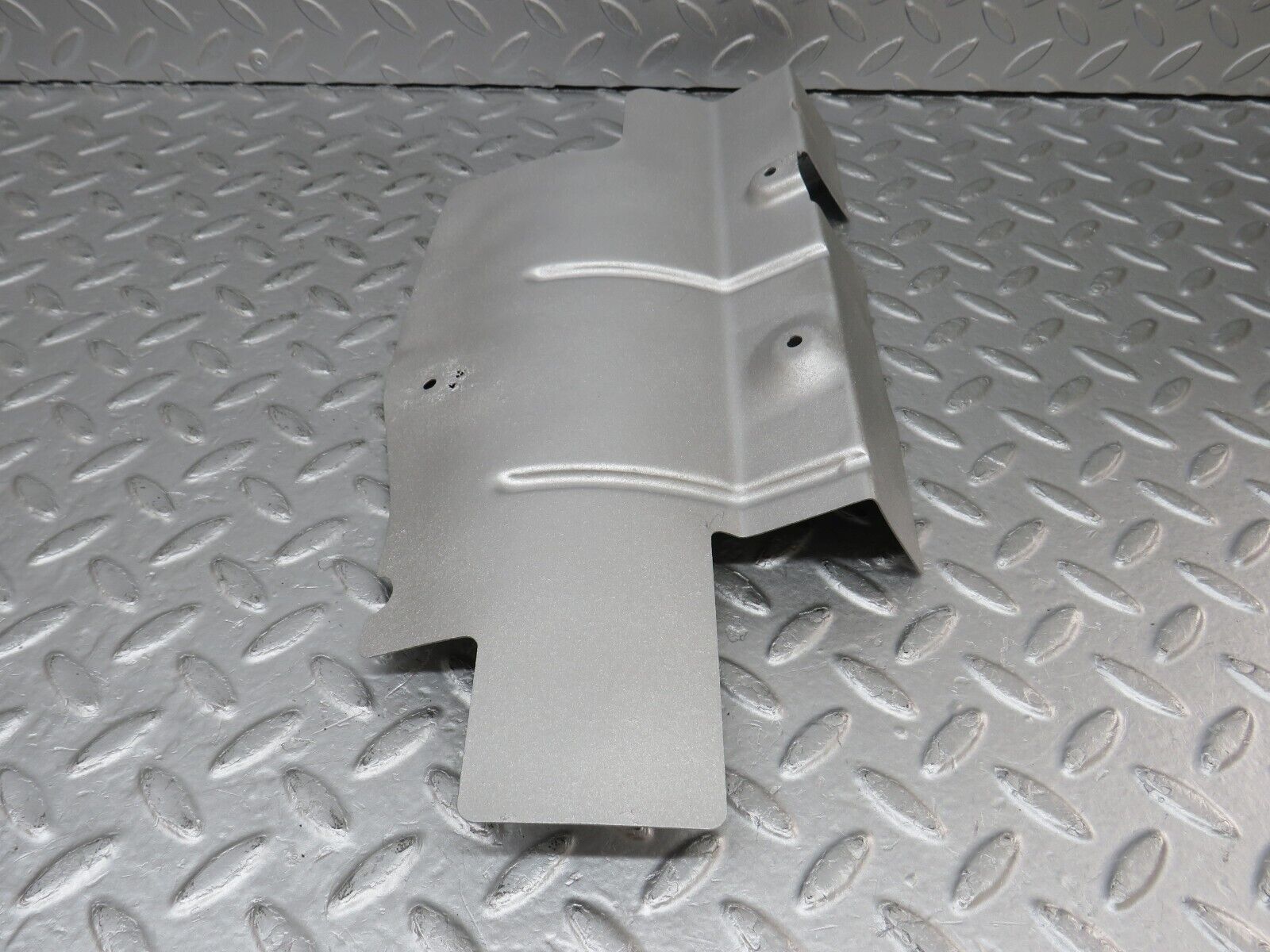 36170 Mercedes-Benz W126 420SE Exhaust Heat Shield