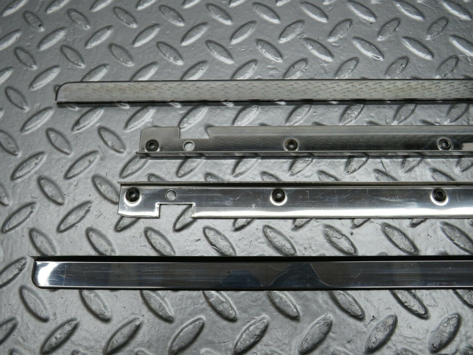 22401 Mercedes-Benz C124 E220 Coupe Sunroof Chrome Trim Set