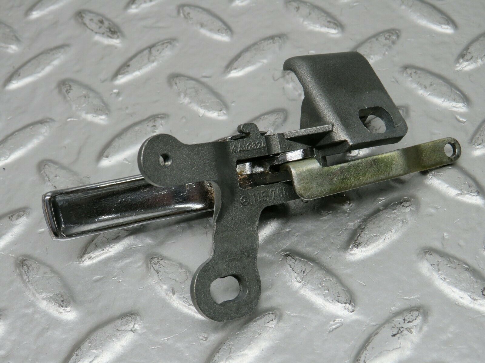 24471 Mercedes-Benz W108 Left Interior Door Handle 1157660119