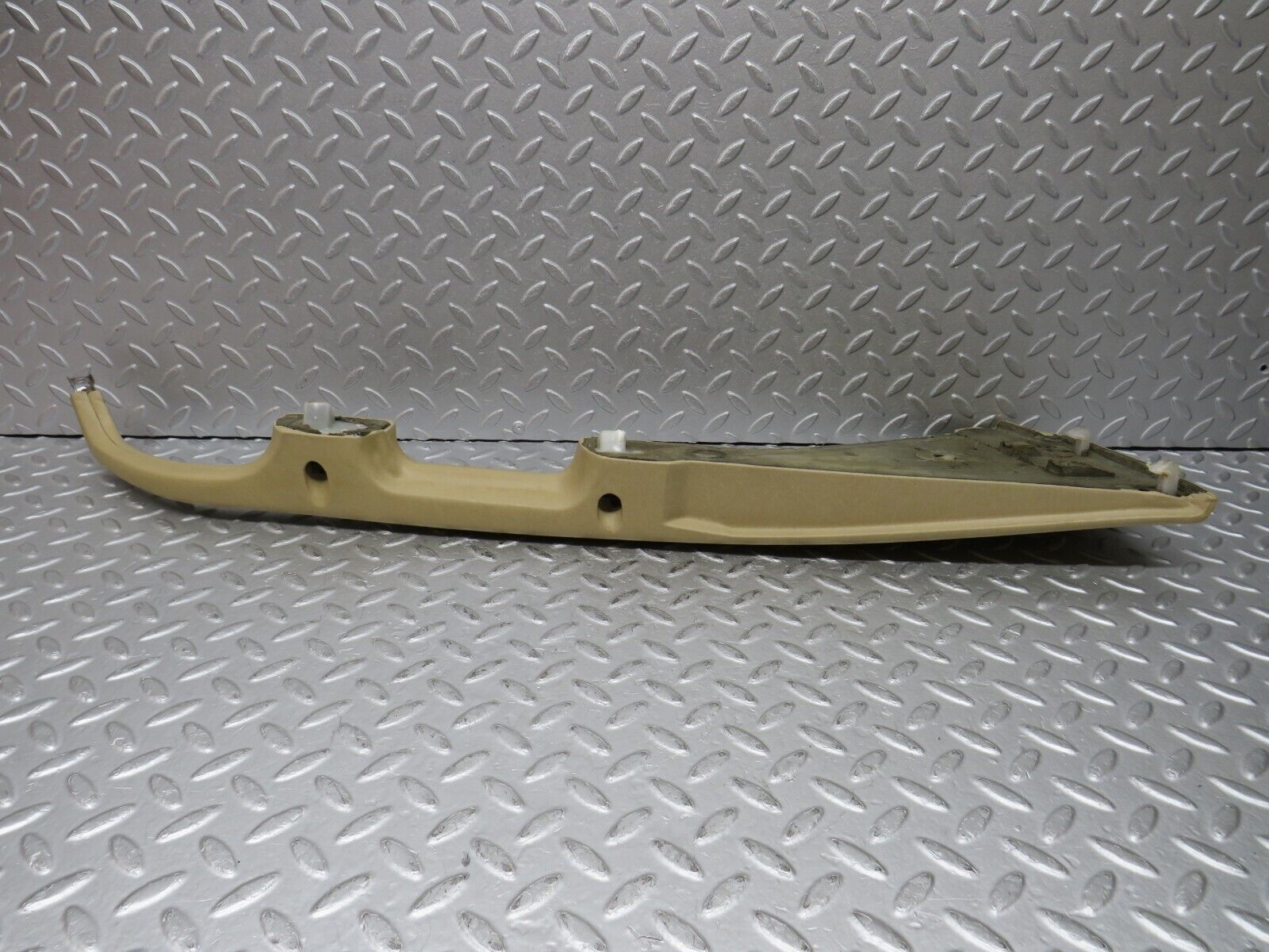 36861 Mercedes-Benz C126 420SEC Left Door Interior Handle Armrest Beige
