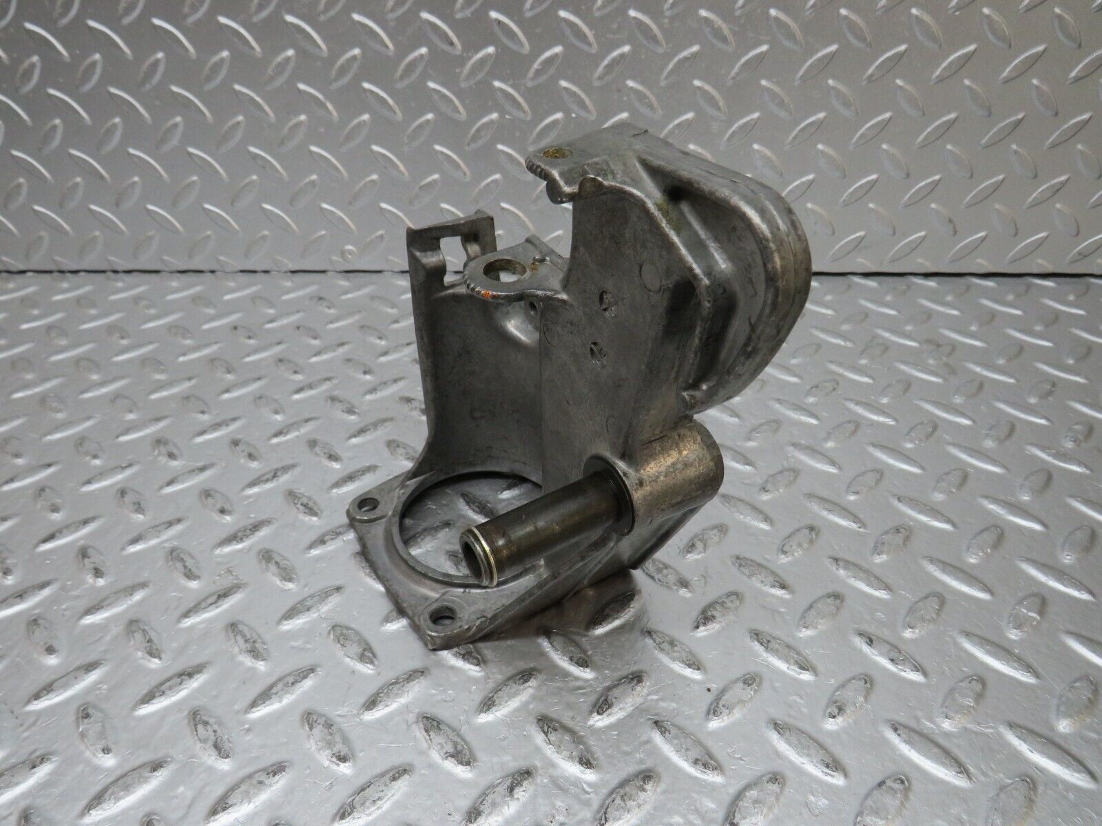 31970 Mercedes-Benz W123 230E Brake Pedal Bracket 1232900219