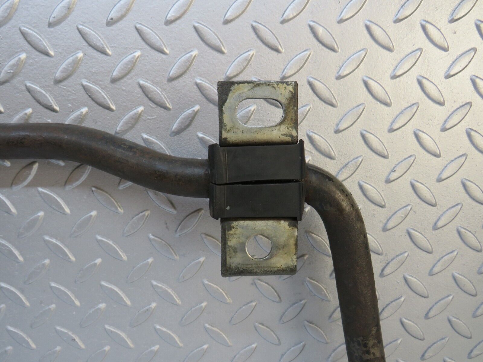 37592 Mercedes-Benz W109 300SEL Anti Roll Bar Front Axle