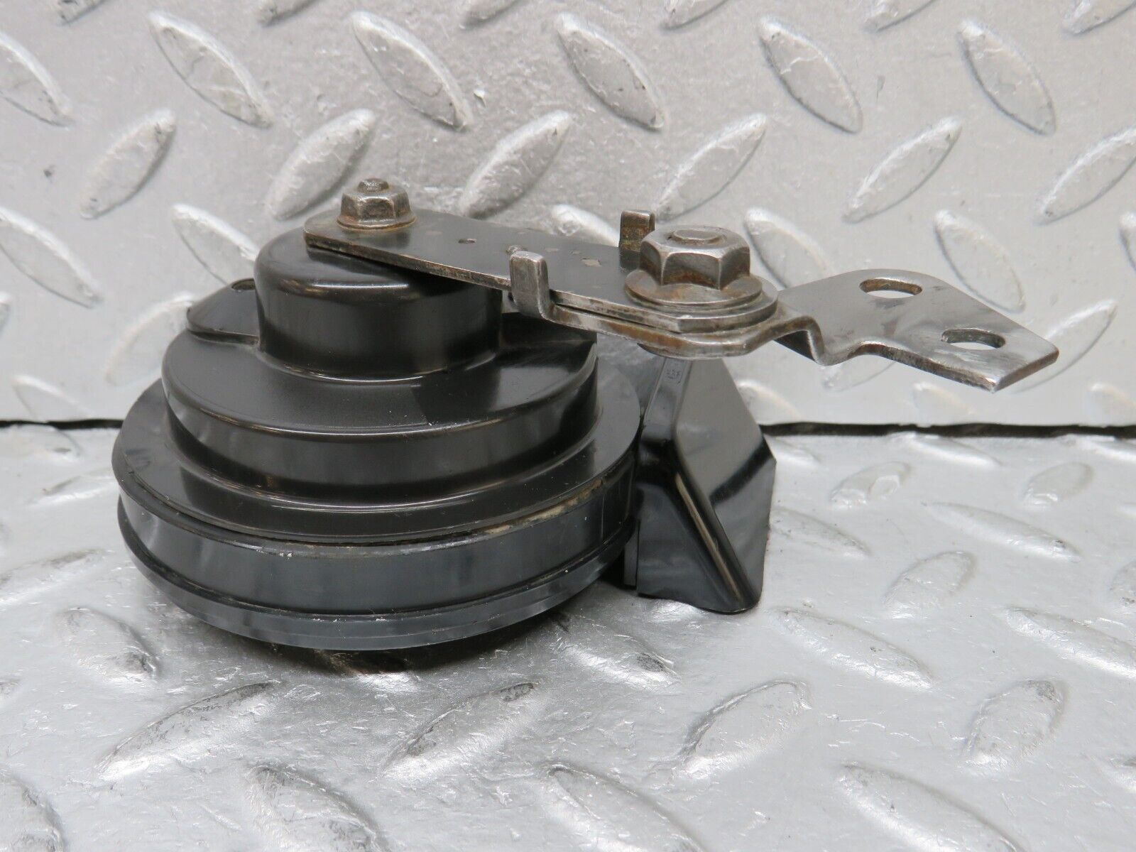 37810 Mercedes-Benz A124 320E Cabriolet Horn Fiamm Pair AM80-R