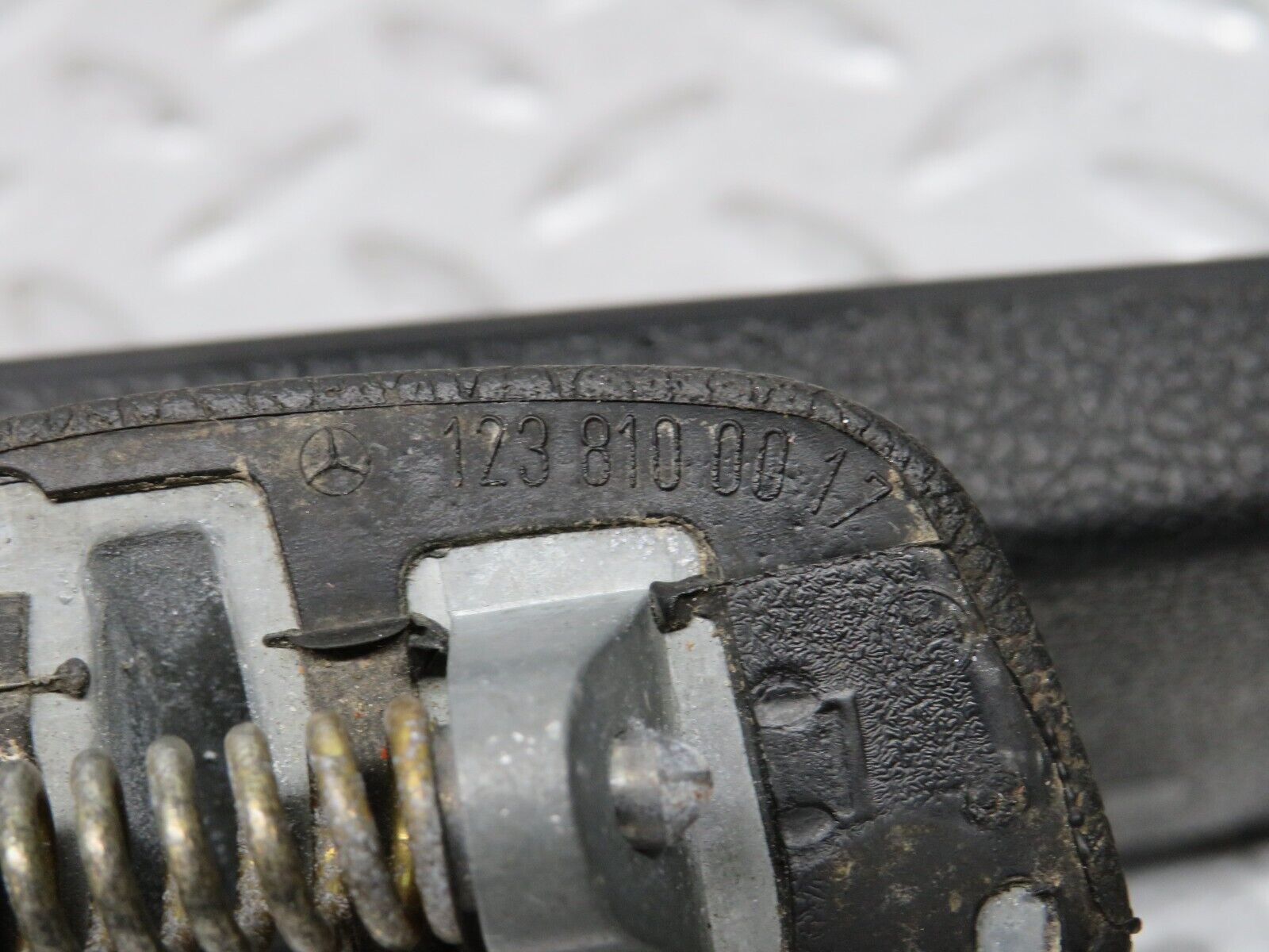 27999 Mercedes-Benz W123 280E Wagon Rear View Mirror 1238100017