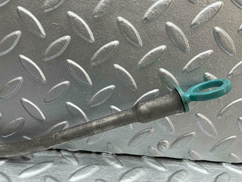 0192 Mercedes-Benz W116 350SE Oil Dipstick
