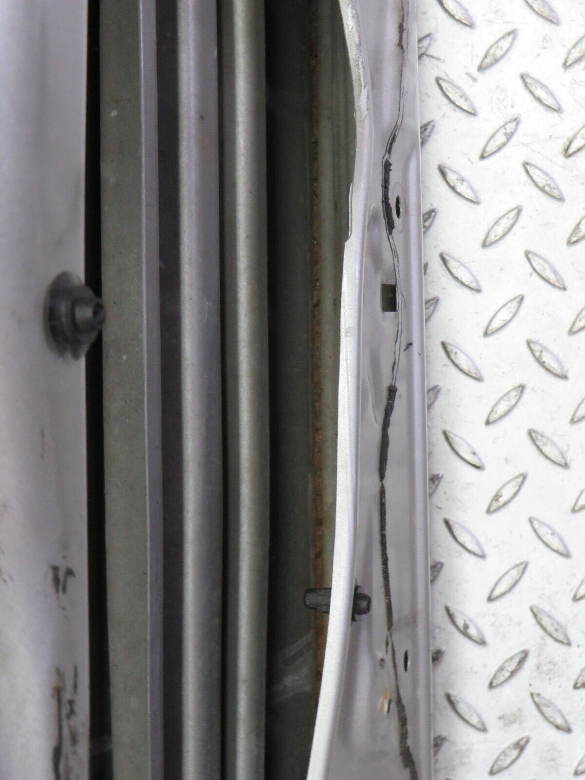 32289 Mercedes-Benz W220 S430 Front Left Door