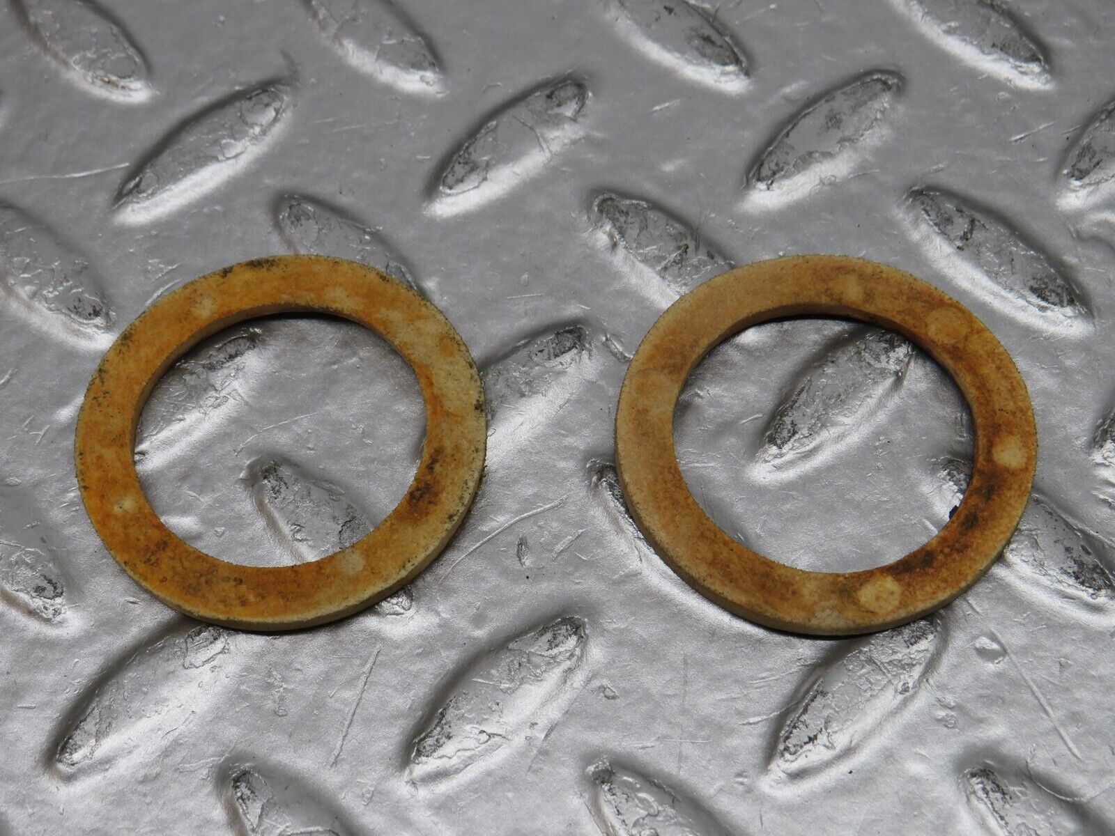 0367 Mercedes-Benz W108 280SE Rear Axle Spring Coil Mount