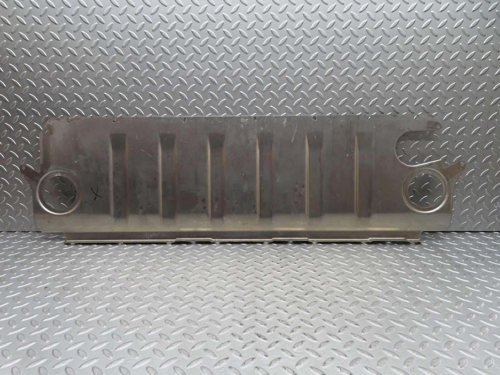 17326 Mercedes-Benz R129 300SL Coupe Fuel Tank Rear Cover