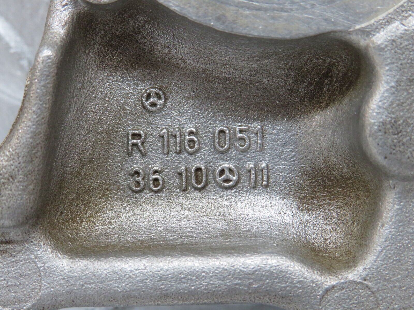 34622 Mercedes-Benz C126 380SEC Coupe Camshaft Tower Bearing 1160513610