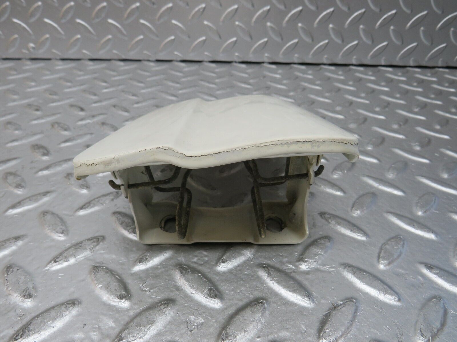 26819 Mercedes-Benz W123 240D Fuel Tank Flap Cap 1235840039