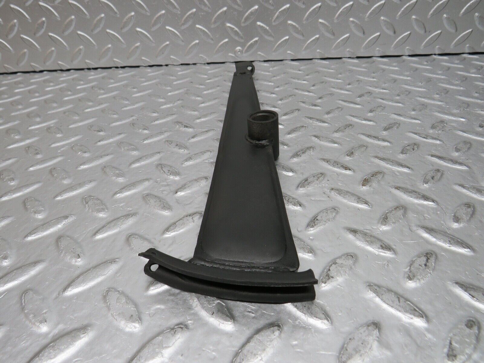 0379 Mercedes-Benz W108 280SE Handbrake Lever