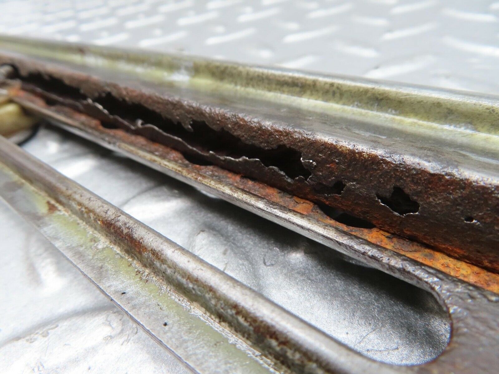 13086 Mercedes-Benz W111 220S Rear Left Manual Window Regulator