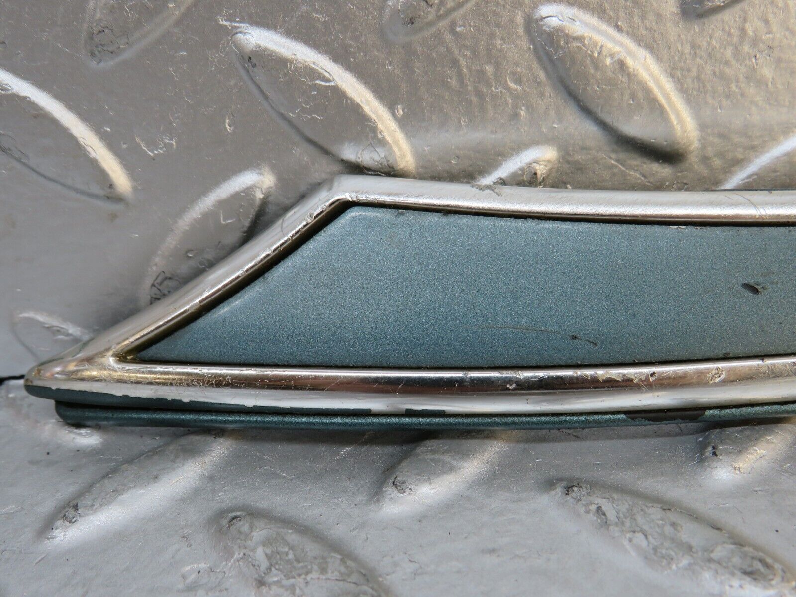 29932 Mercedes-Benz W123 230E C Pillar Exterior Trim Right Side 1236981097