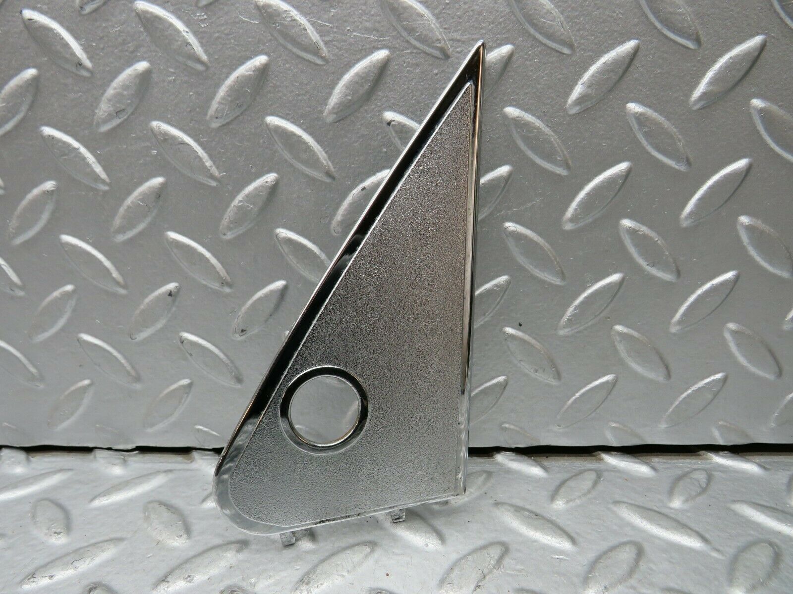 22084 Mercedes-Benz S123 280TE Wagon Mirror Triangle Cover Right 1237250811